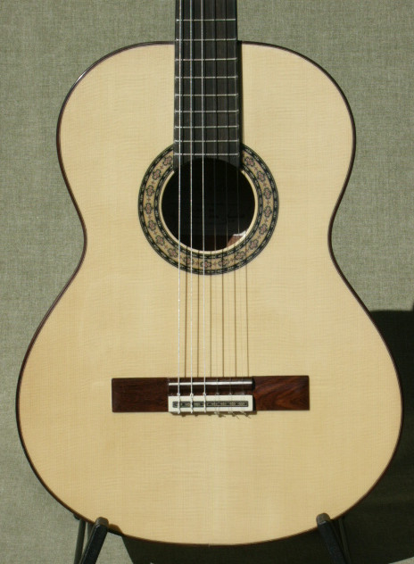 2A Algarrobo Arias guitar